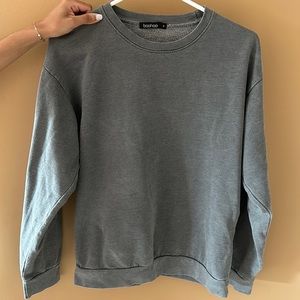 Boohoo oversized comfy gray crew neck